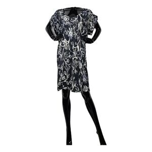 💎Balenciaga💎Size M. Floral Navy and White Dress